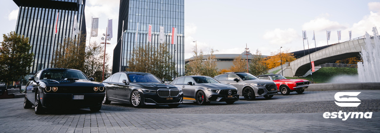 Dodge Challenger, BMW 7, Mercedes A45 AMG, Audi RSQ3, Ford Mustang.